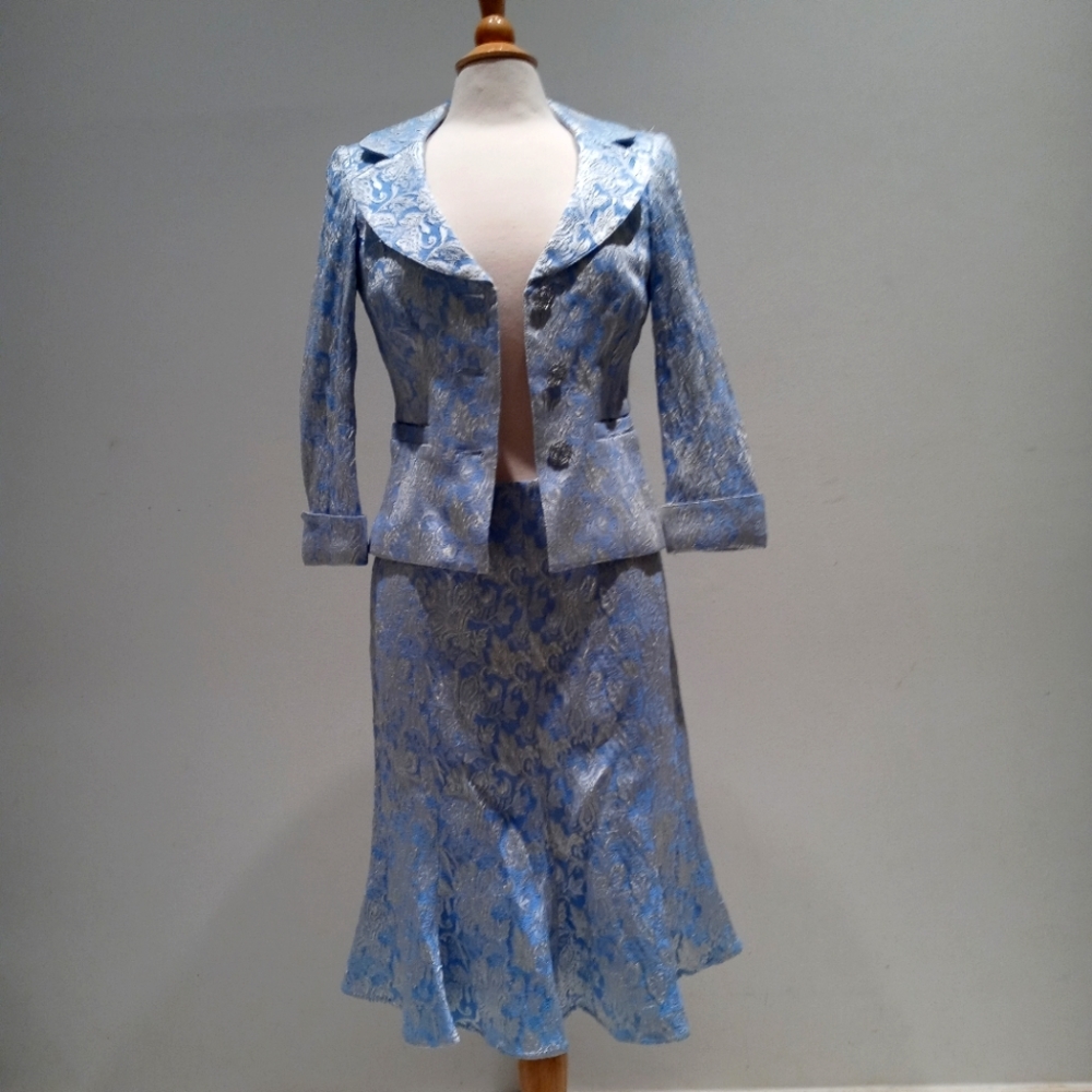 New Chetta B Blue Embroidered Suit, Size 8